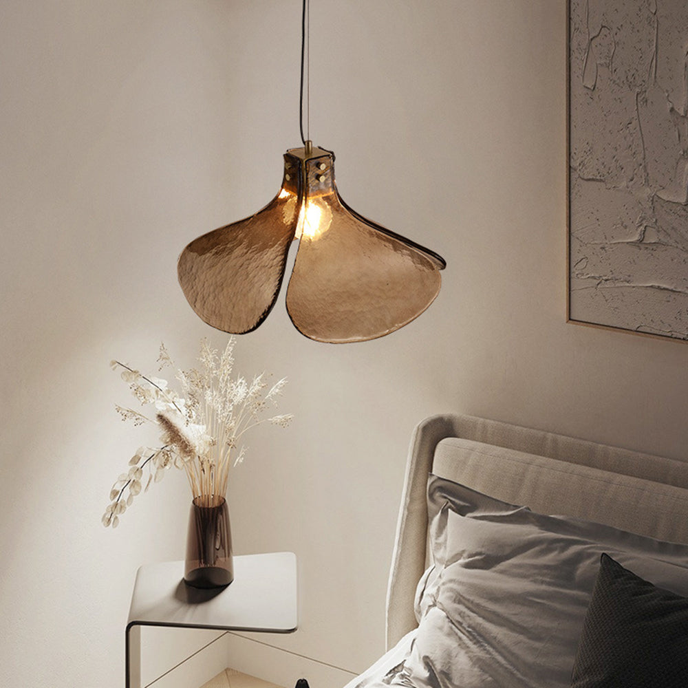 Arisha Handmade Retro Glass Pendant Light, Four-leaf Flower
