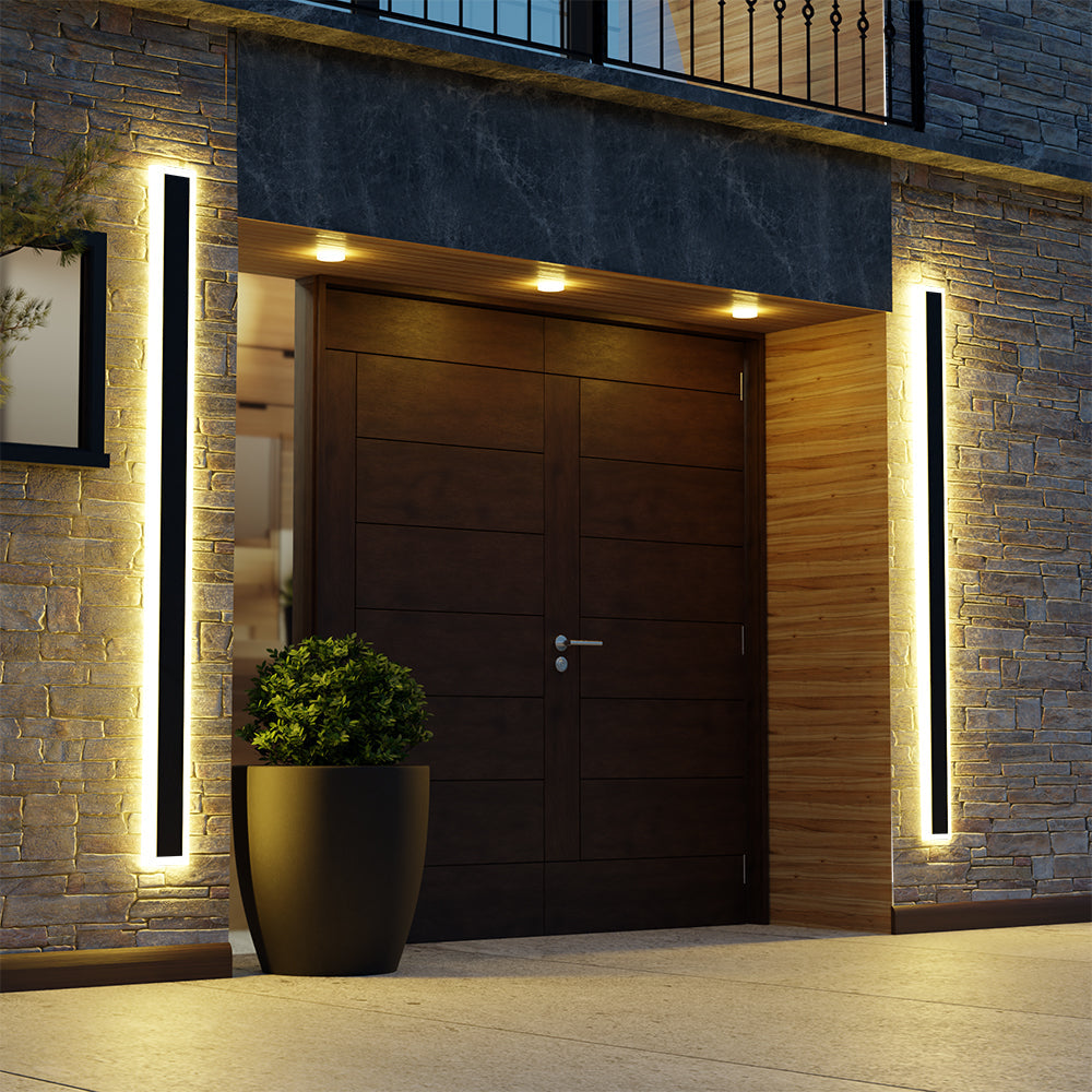 Ray Linear Metal LED Outdoor Wall Lamp, Black/White