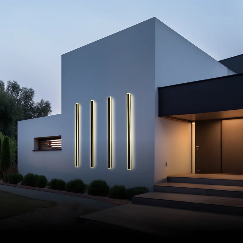 Ray Linear Metal LED Outdoor Wall Lamp, Black/White