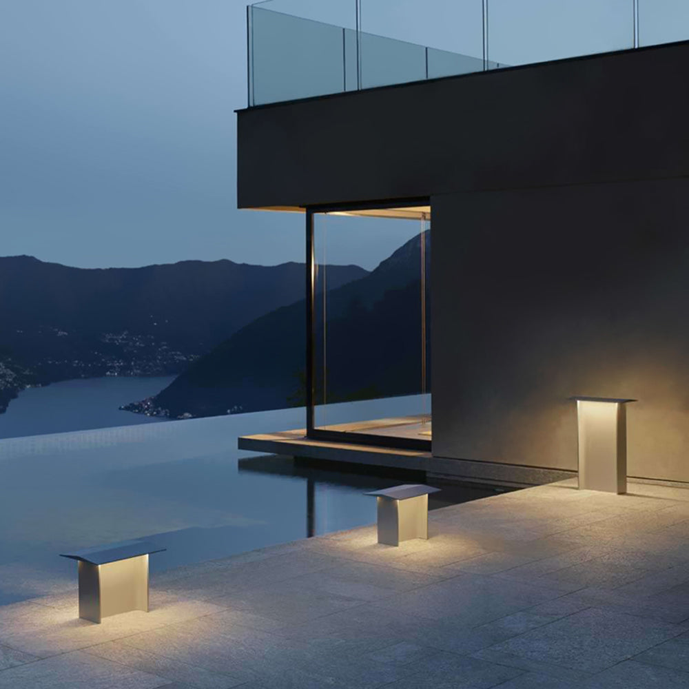 Ray Modern Metal Rectangular Solar Outdoor Path Light, Grey/Black