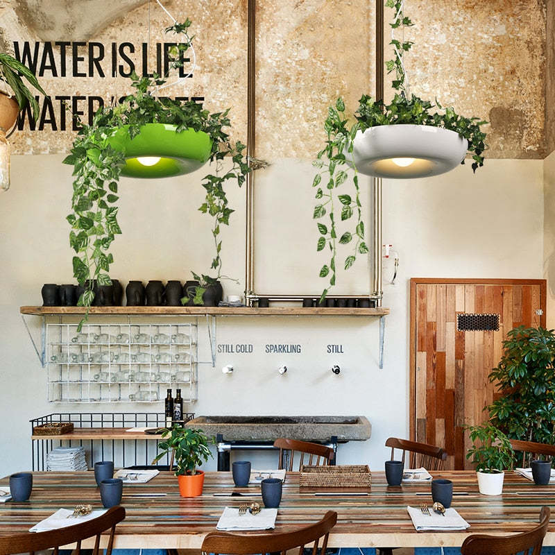 Ritta Modern Metal Lacquer Round Pendant Light