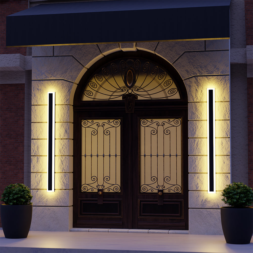 Ray Linear Metal LED Outdoor Wall Lamp, Black/White