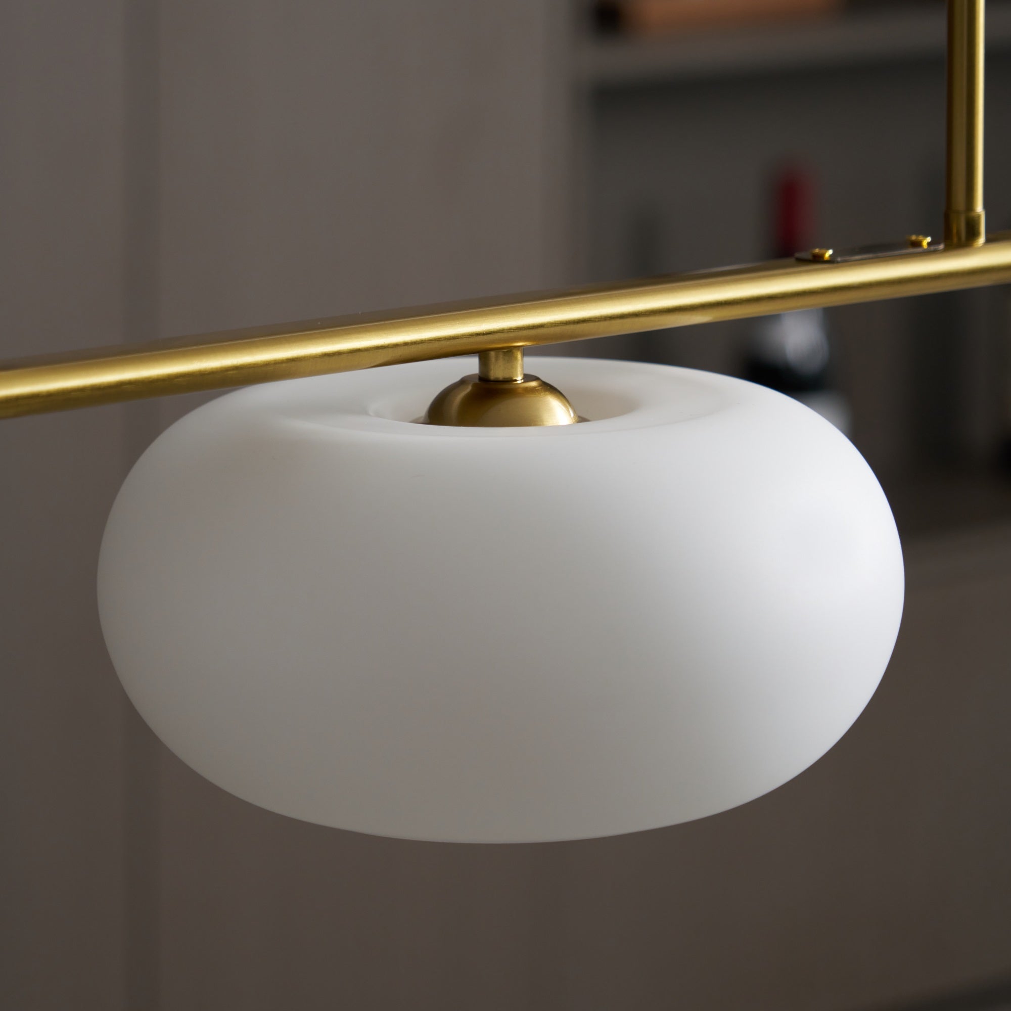 Lustra Pendant Lamp 3-Light Globe Shaped Linear - Letslighting
