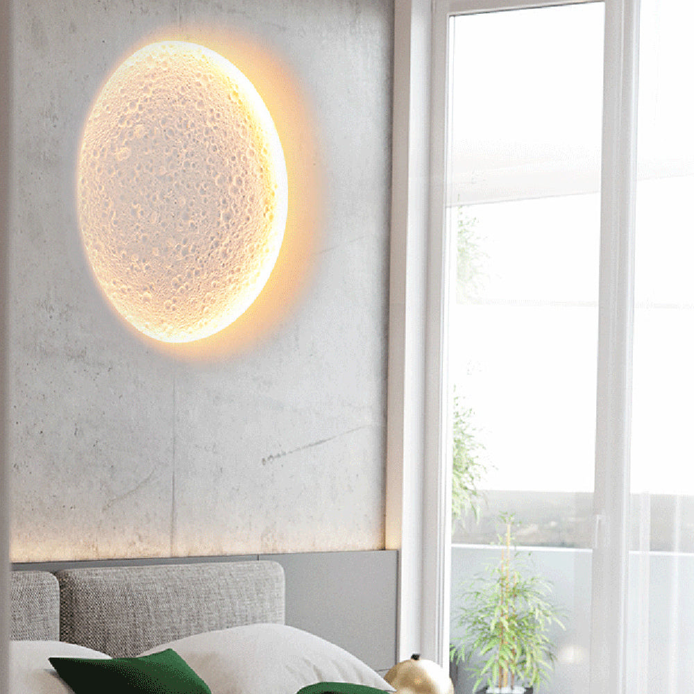Aria Decorative Moon Metal/Gypsum Wall Lamp, White