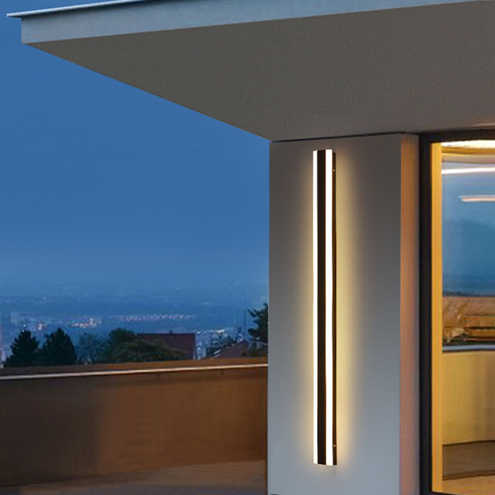 Ray Minimalist linear Metal Outdoor Wall Lamp, Black