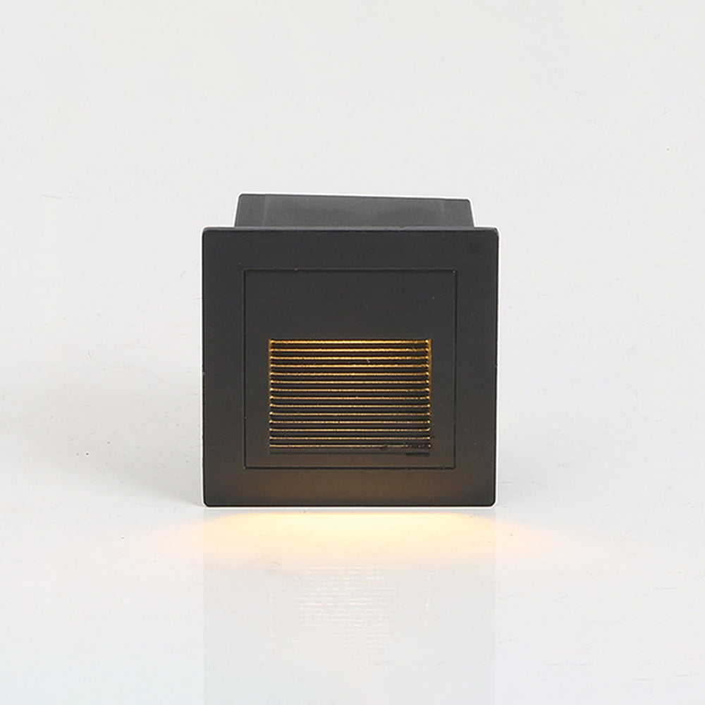 Ray Modern Metal Square Outdoor Deck/Step Light, Black