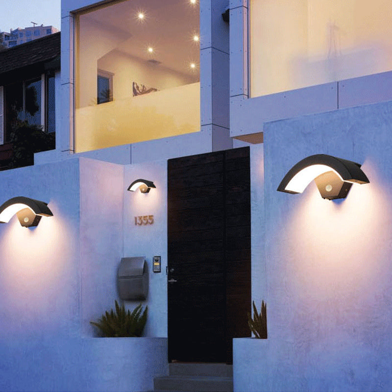 Ray Nordic Arc Waterproof LED Outdoor Wall Lamp, Black