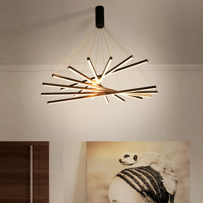 Arisha Minimalist Linear Metal Pendant Light, Living Room, Black