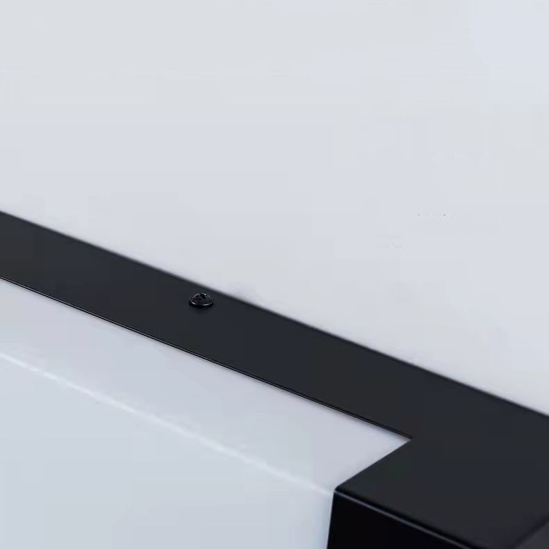 Ray Minimalist Linear Metal Outdoor Wall Lamp, Black