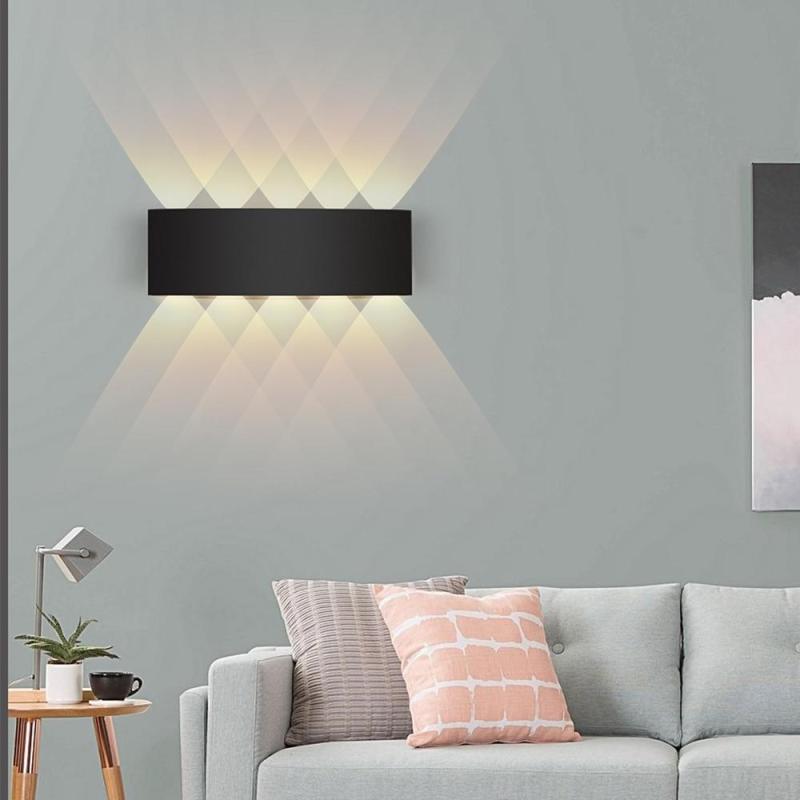 Ray Modern Rectangular Metal Outdoor Wall Lamp, Black/White, Water-wave