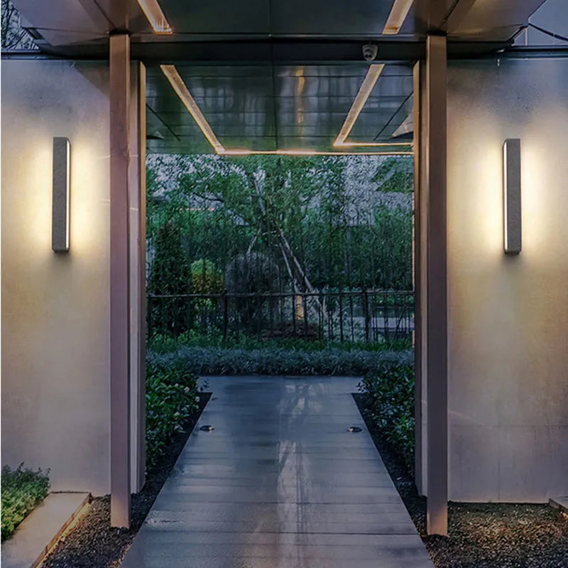 Ray LED Outdoor Wall Lamp, Black & White