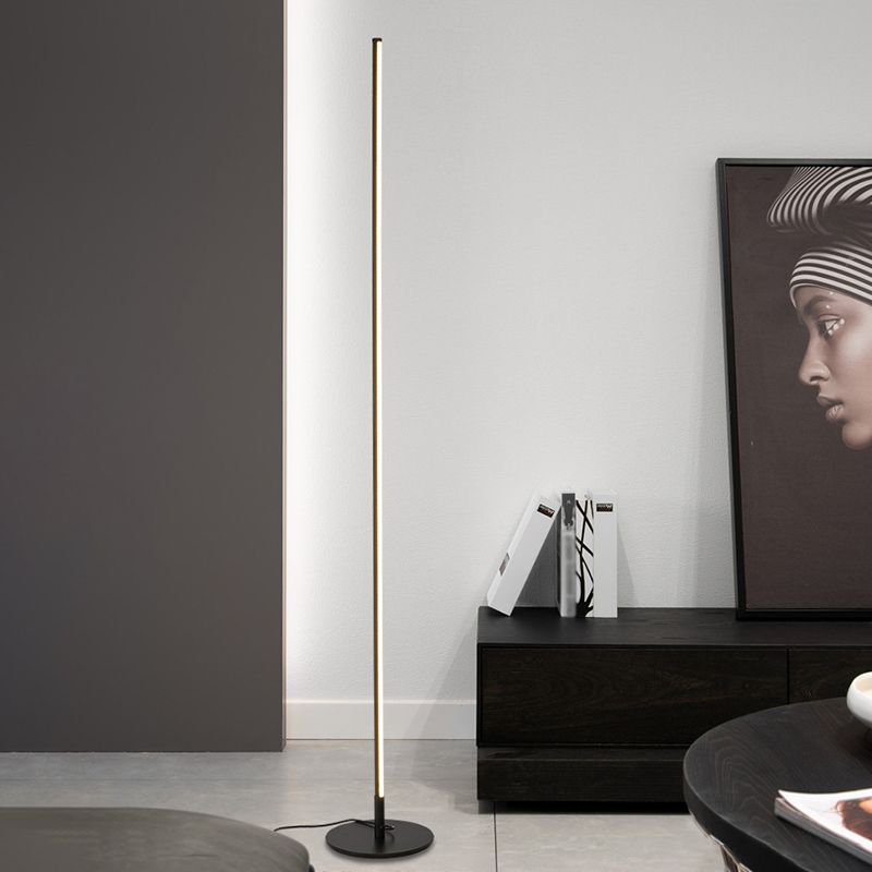 Mira Modern Minimalist Linear Floor Lamp