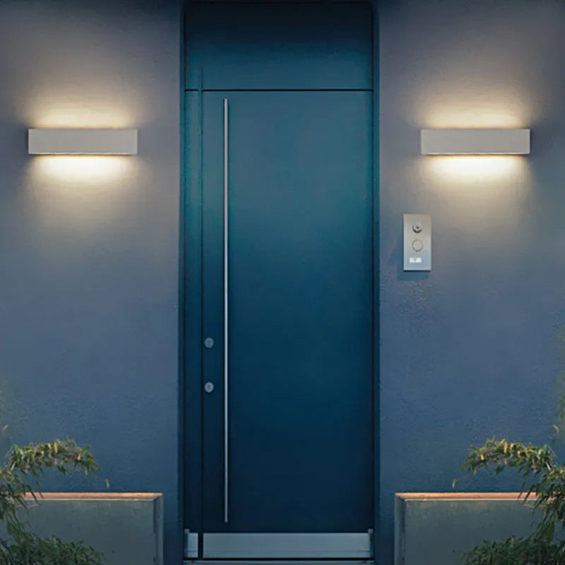 Ray LED Outdoor Wall Lamp, Black & White