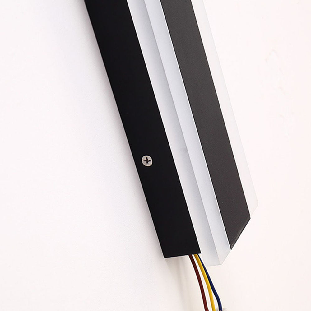 Ray Minimalist linear Metal Outdoor Wall Lamp, Black