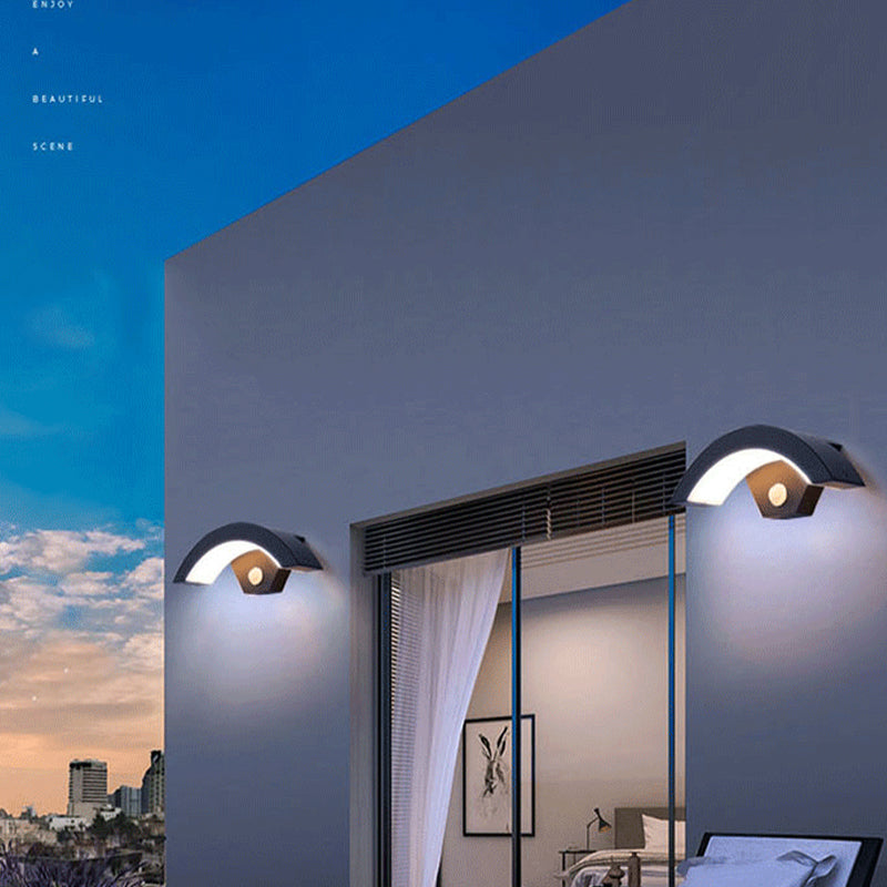 Ray Nordic Arc Waterproof LED Outdoor Wall Lamp, Black