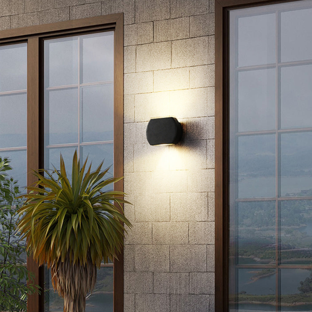 Ray Minimalist Geometric Metal Outdoor Wall Lamp, Black/Grey