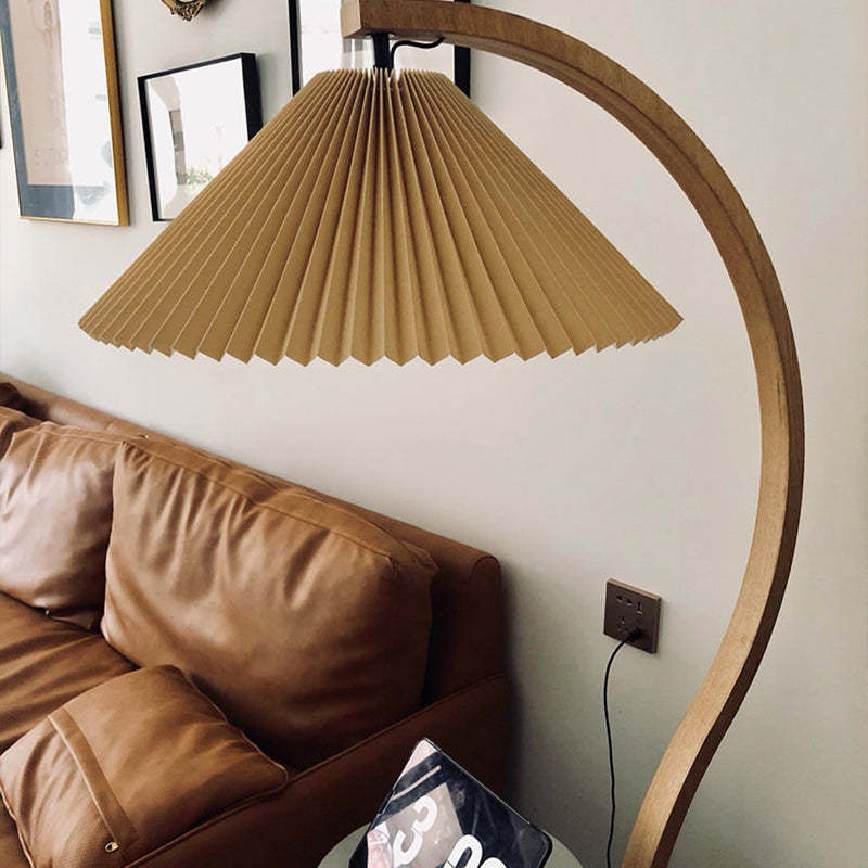 Muto Unique LED Floor Lamp, Wood/Metal, Living Room
