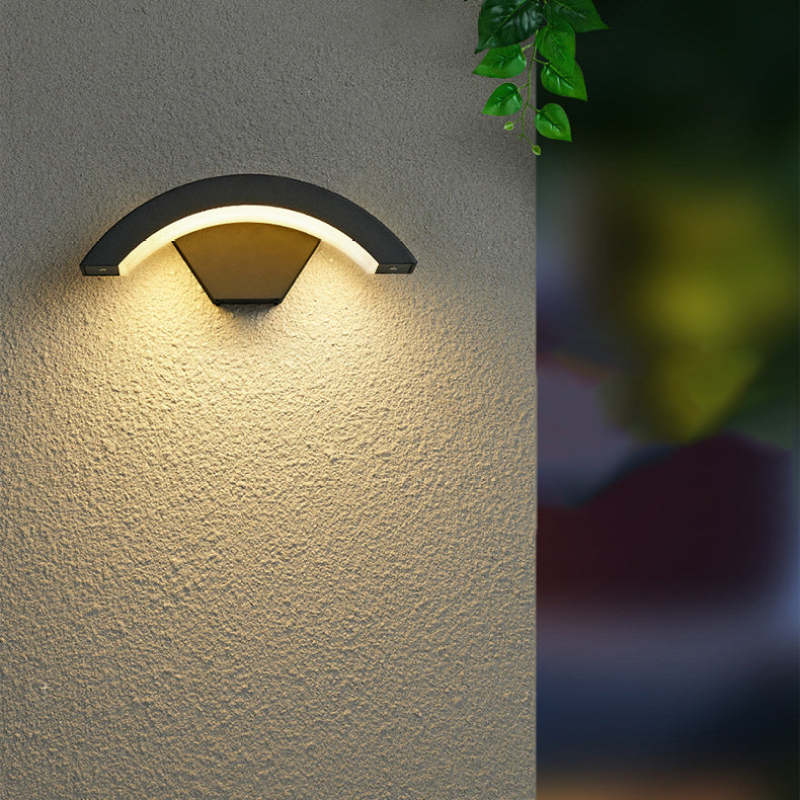 Ray Nordic Arc Waterproof LED Outdoor Wall Lamp, Black