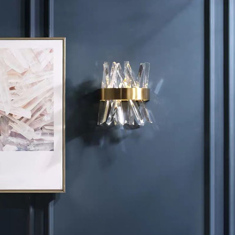 Kristy Decorative Geometric Crystal/Metal Wall Lamp, Gold