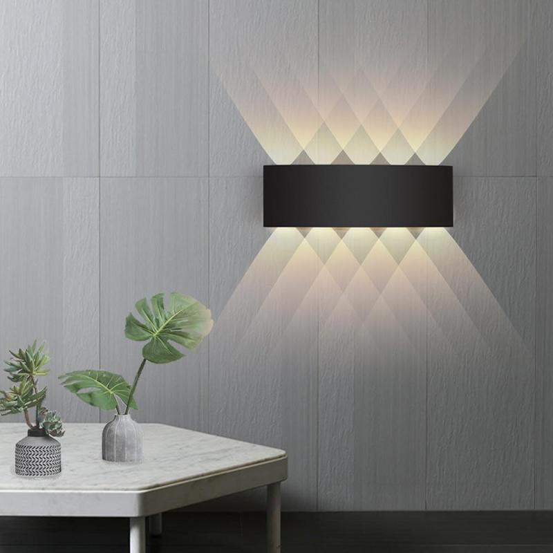 Ray Modern Rectangular Metal Outdoor Wall Lamp, Black/White, Water-wave