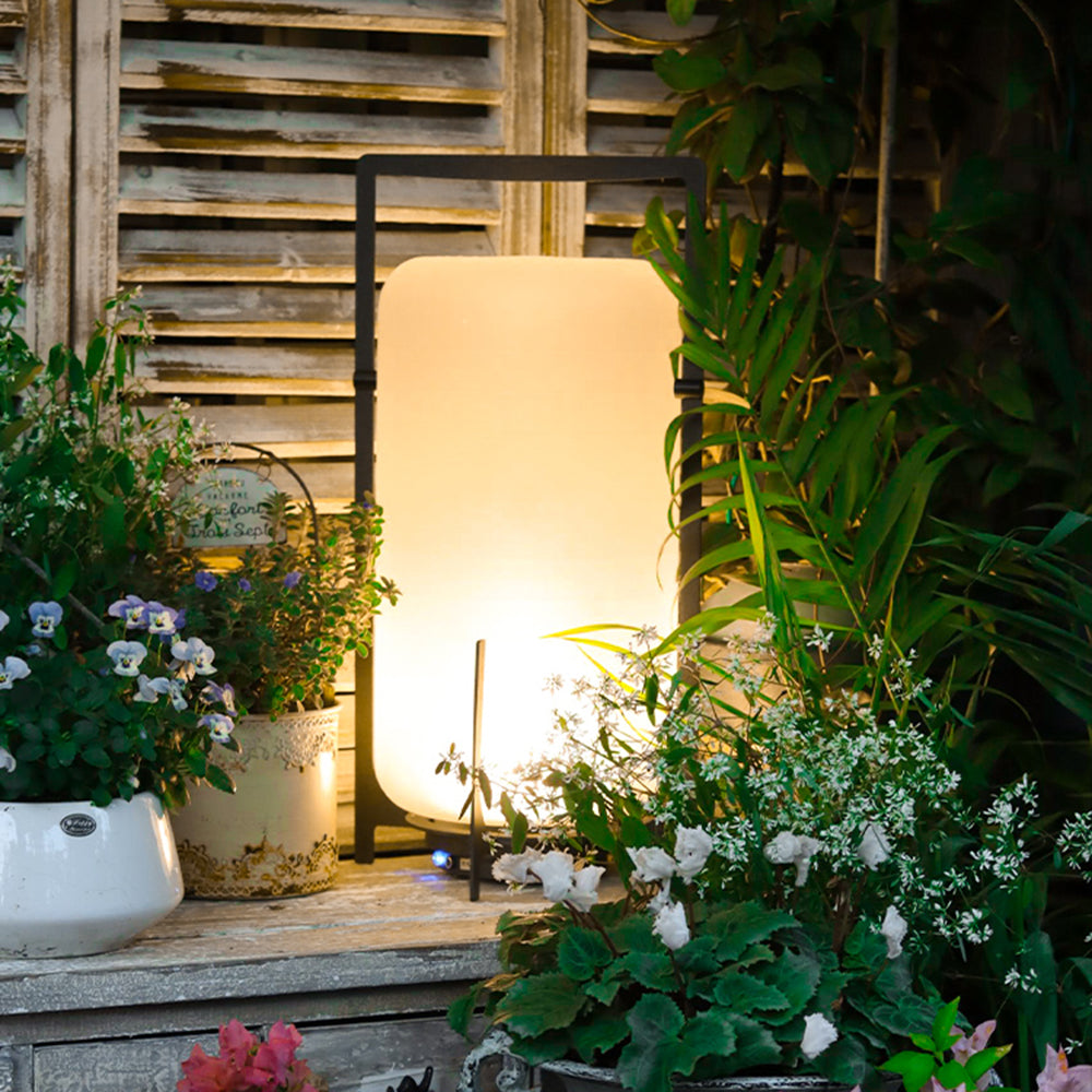 Ray Minimalist Glass/Acrylic Outdoor Landscape Pathway Light, White