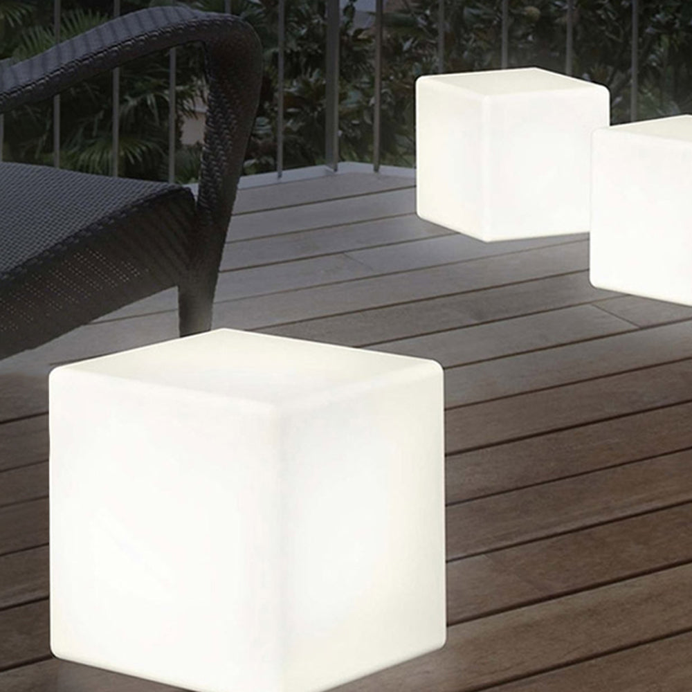 Ray Minimalist Square Acrylic Outdoor Ground Lamp, White