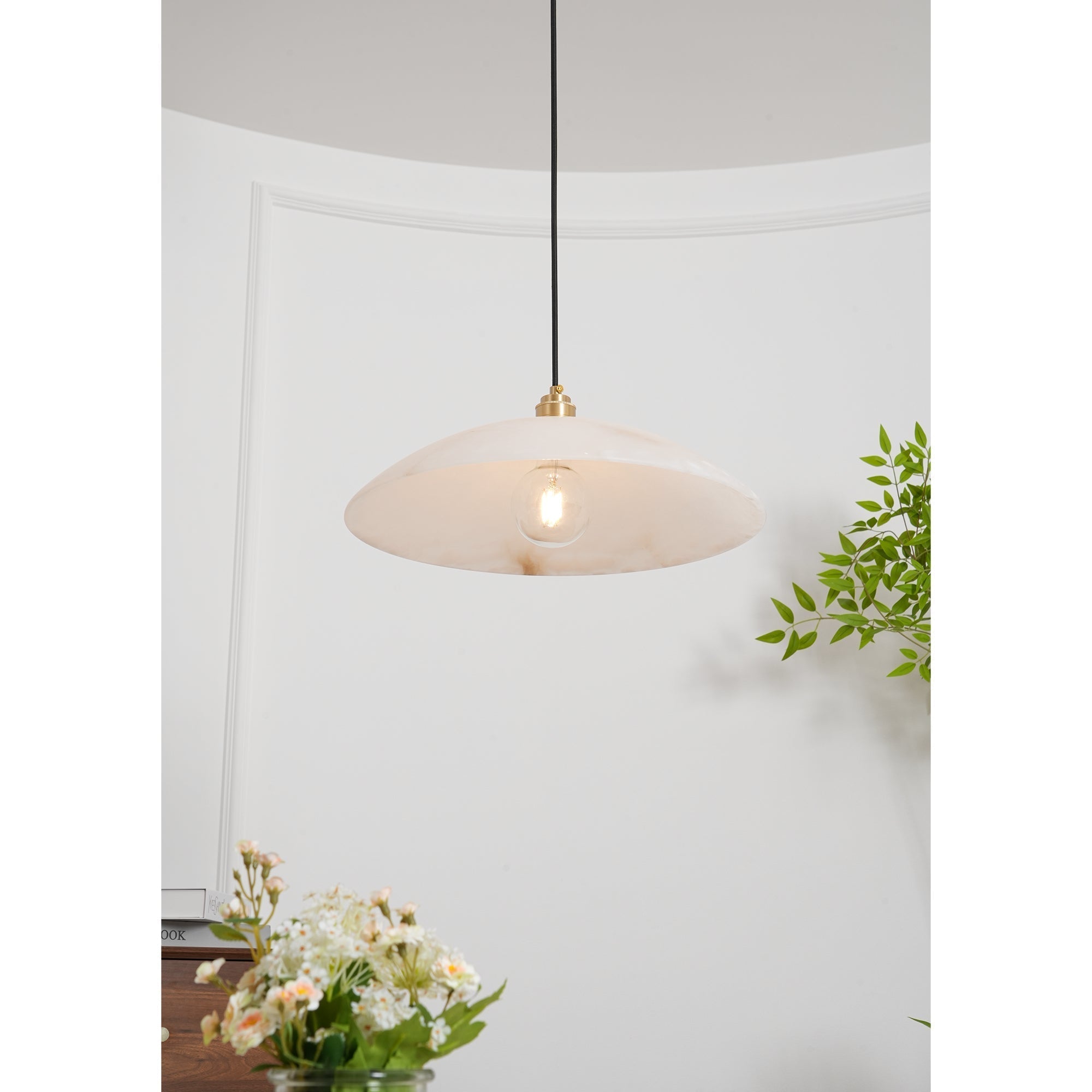 Nerea Minimalist Alabaster Pendant Light - Letslighting