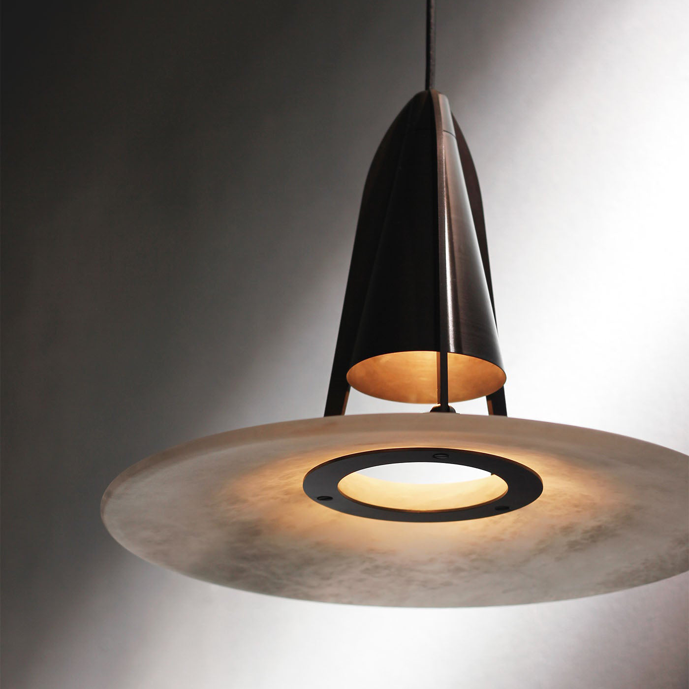 Aragon Pendant Light Alabaster Fusion - Neutralighting