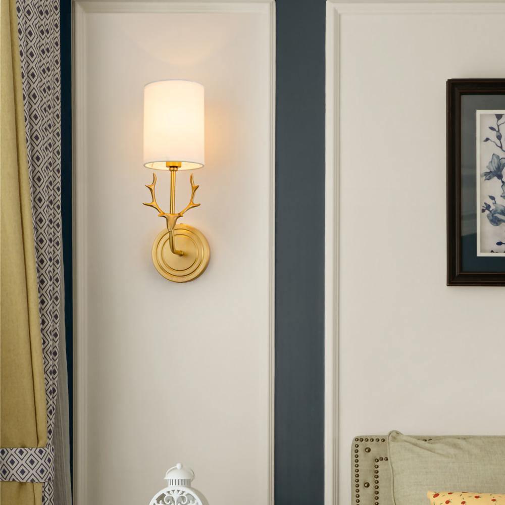 Noble Elegance Deer Head Brass Wall Light - Letslighting