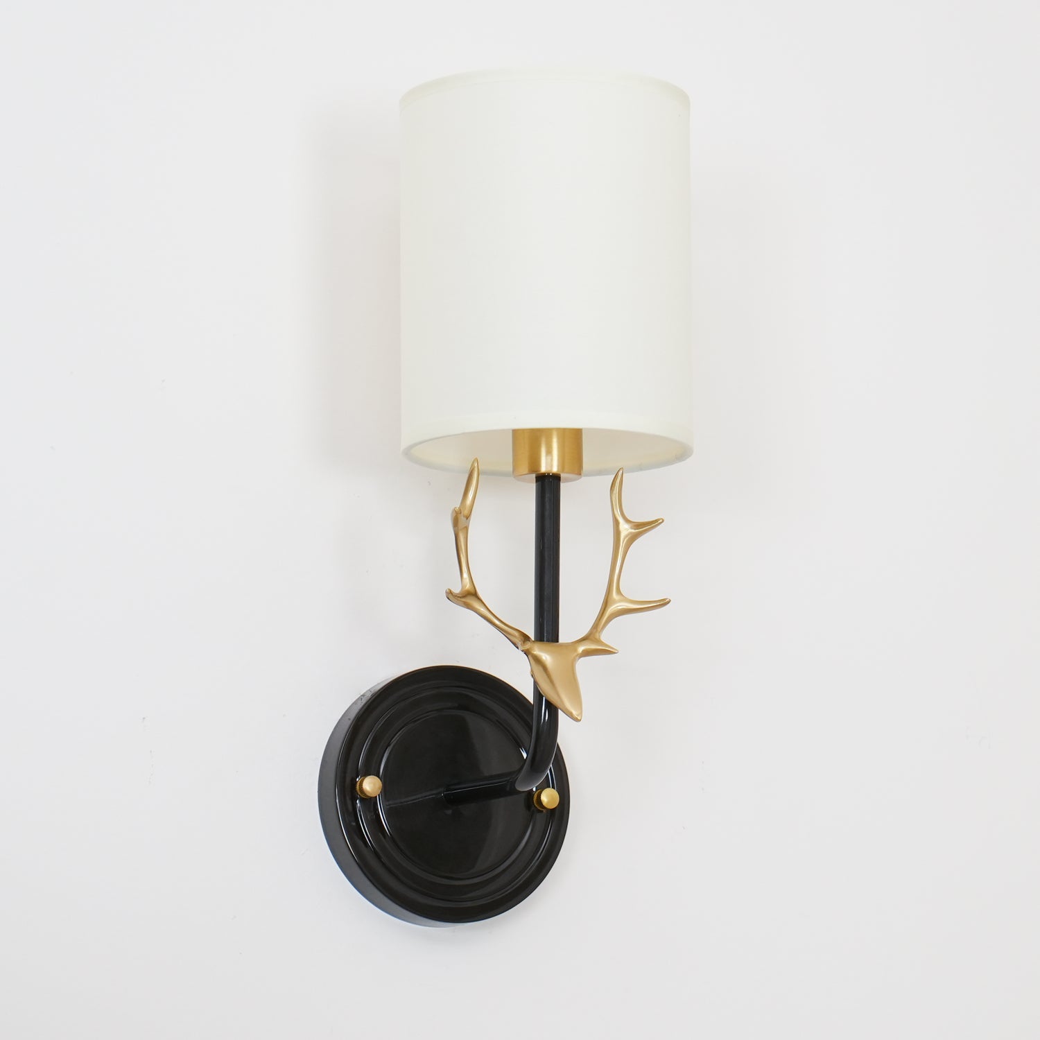 Noble Elegance Deer Head Brass Wall Light - Letslighting