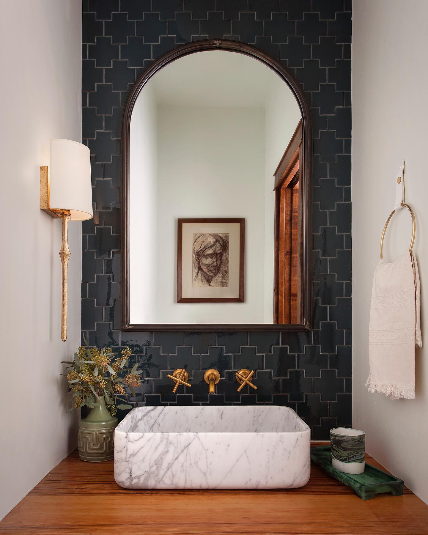 Yield Vintage Unique Brass Fabric Wall Lamp - Letslighting
