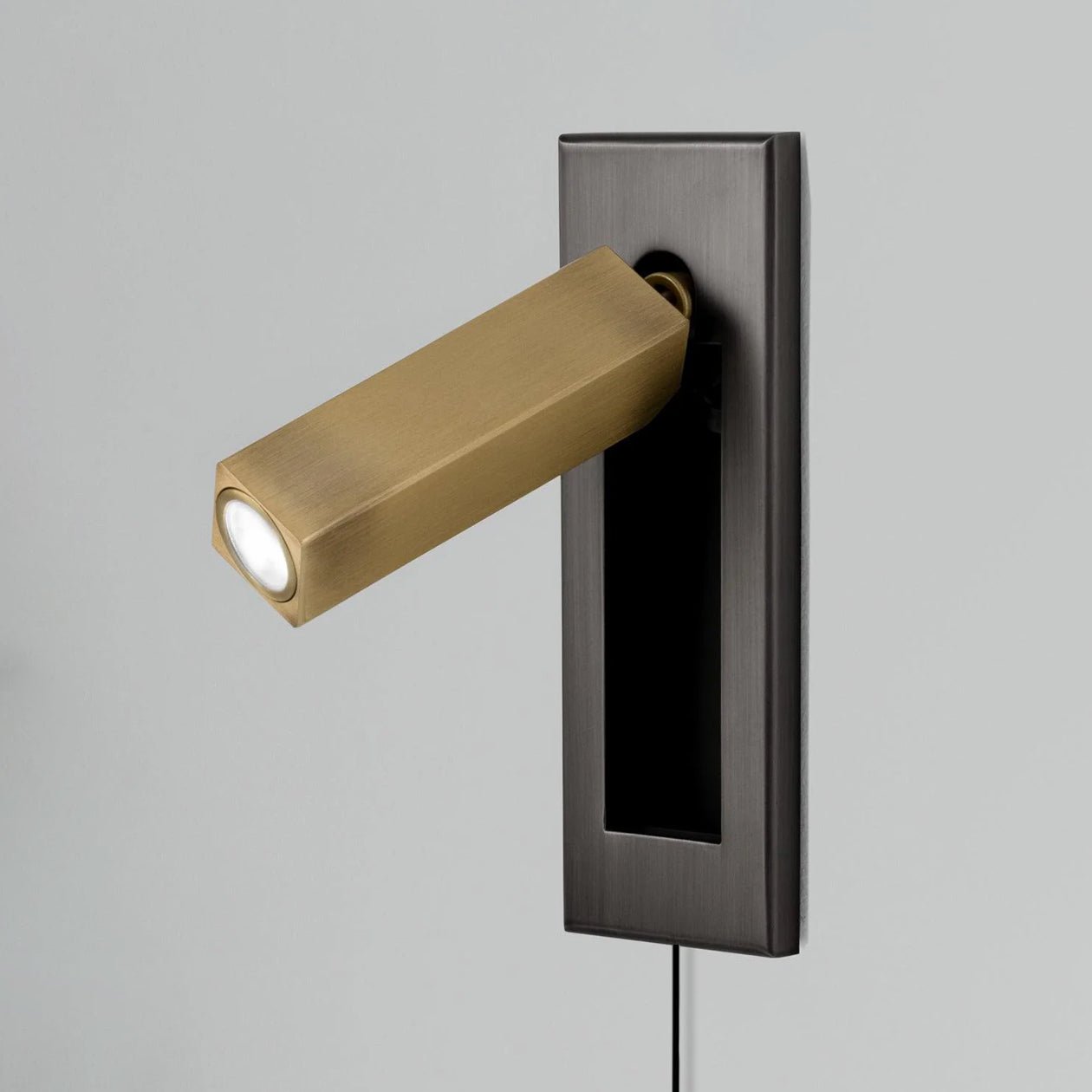 Eurvaran Embedded Bedside Plug-in Sconce Wall lamp - Letslighting