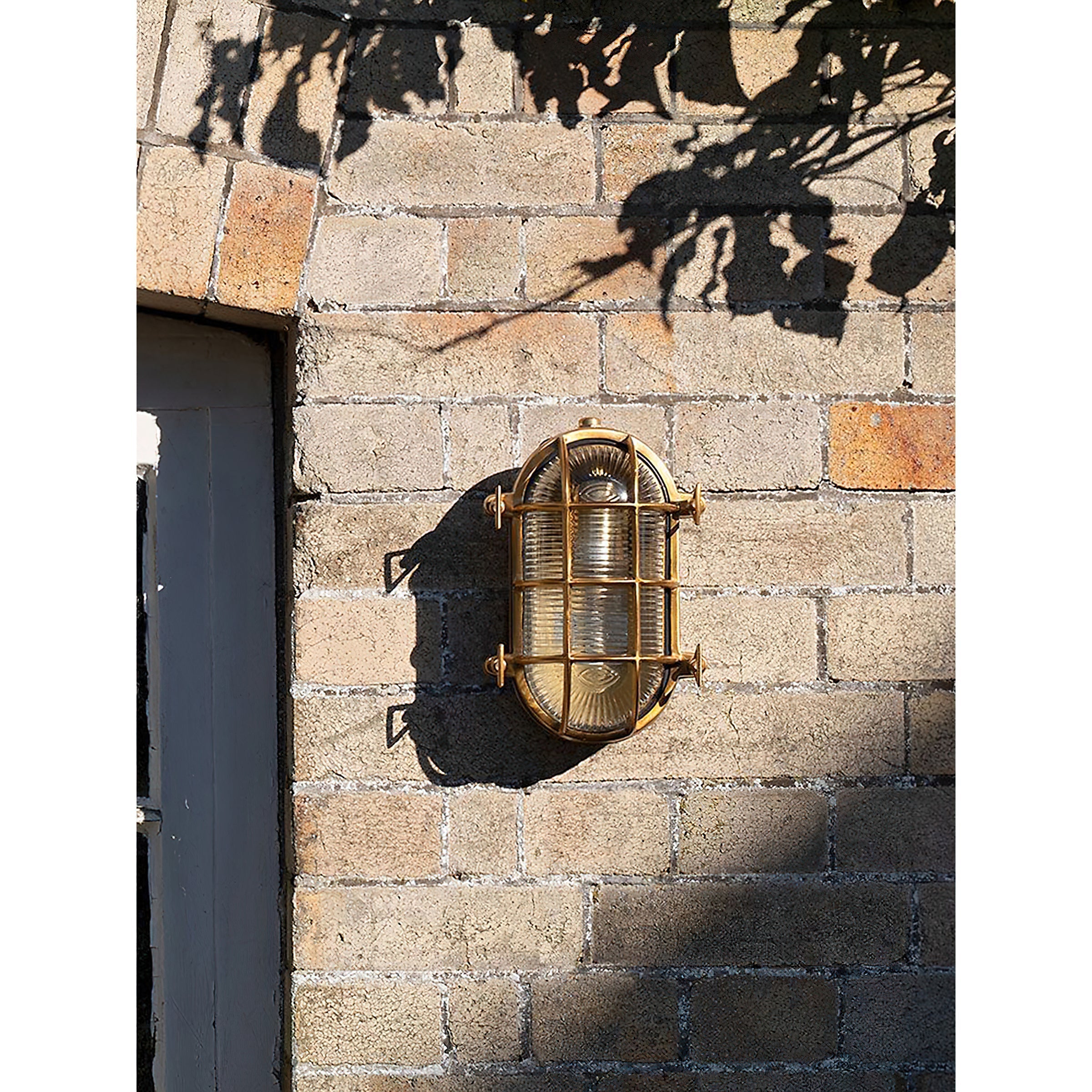 Erthearis Vintage Brass Bunker Sconce Wall Lamp - Letslighting