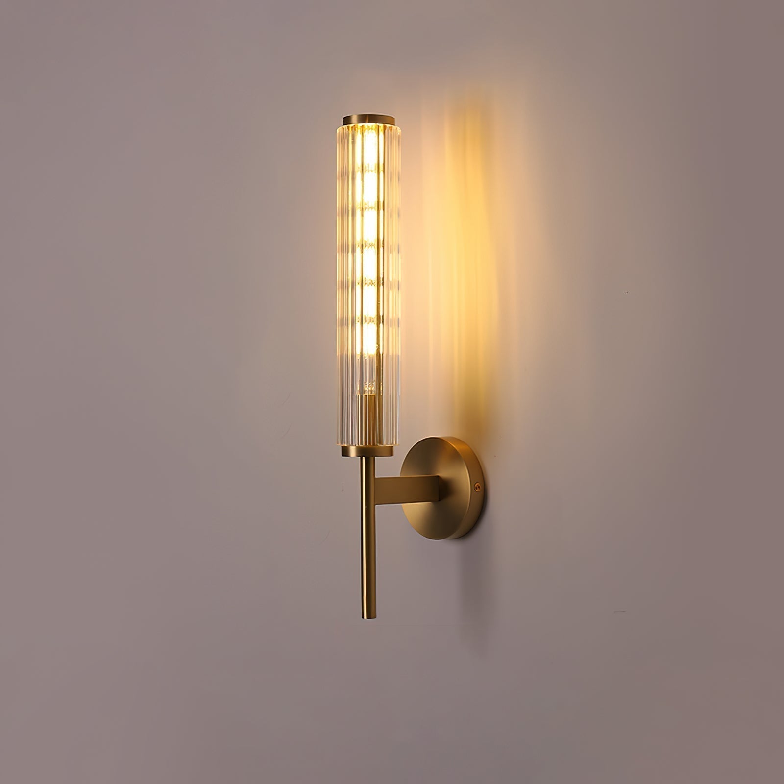 Cemaros Applique Murale Linéaire en Laiton et Verre Premium - Neutralighting