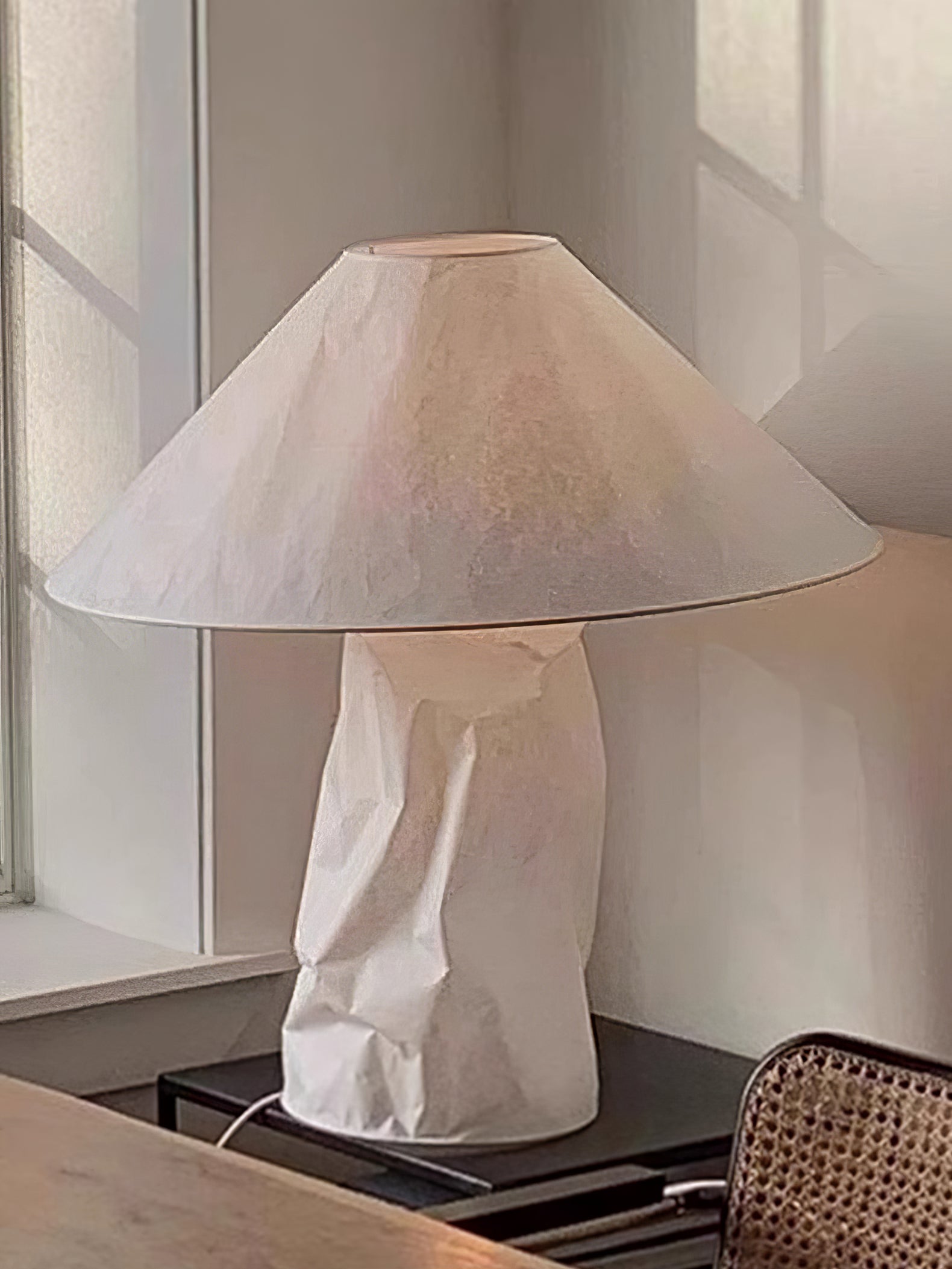 Aerius Paper Artistic Table Lamp - Letslighting