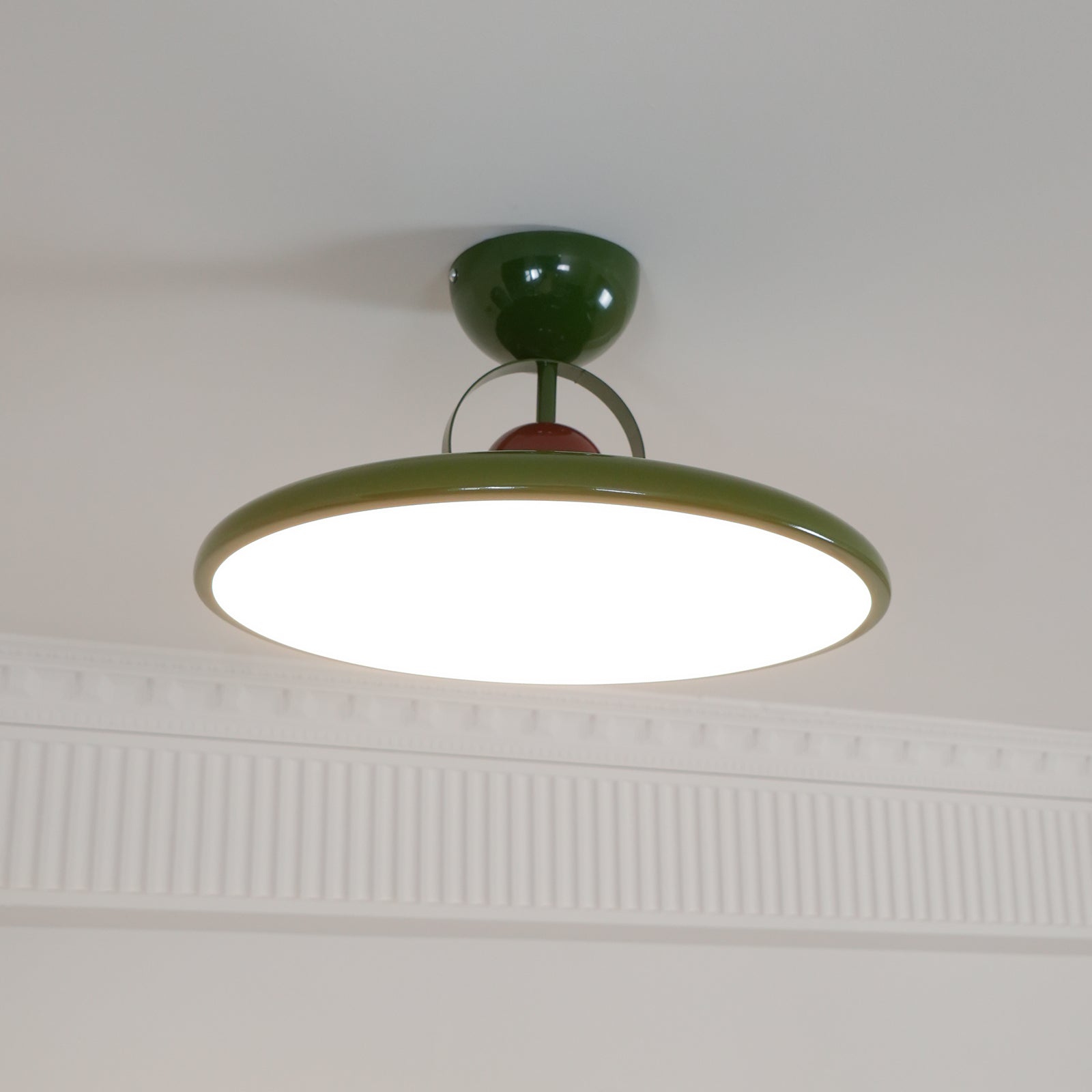 Retro Pop Ceiling Lamp - Neutralighting