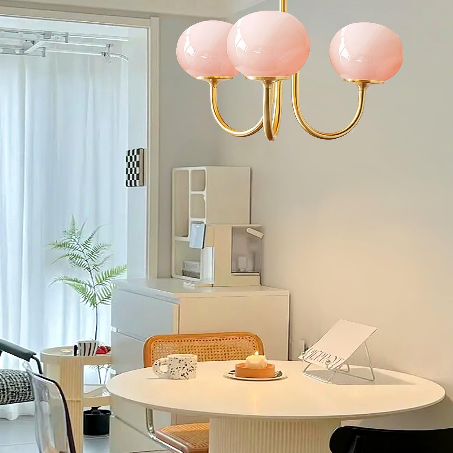 Lustra Chandelier Pink Glass Globe Gold - Letslighting