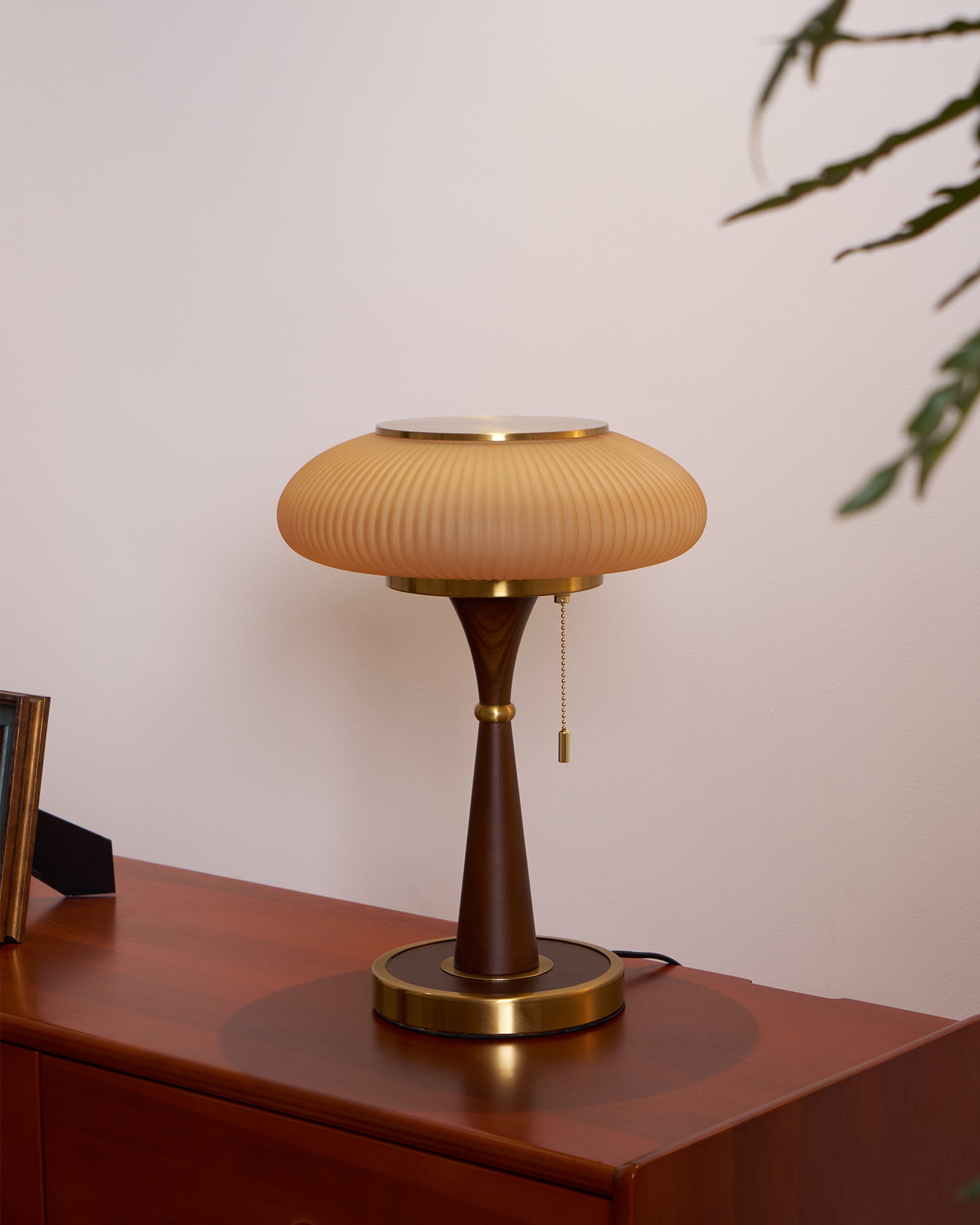 Orton Wood Vintage Table Lamp - Letslighting