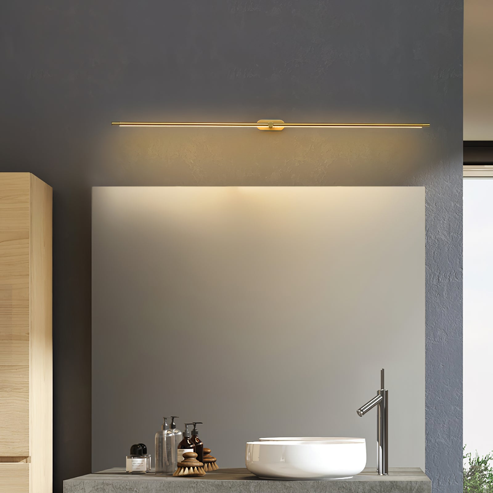 Lustra Wall Lamp Linear Plug-in - Neutralighting