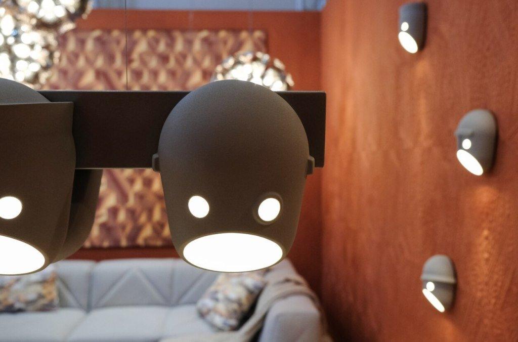 Mask Applique Murale en Résine Créativité Individuelle - Neutralighting
