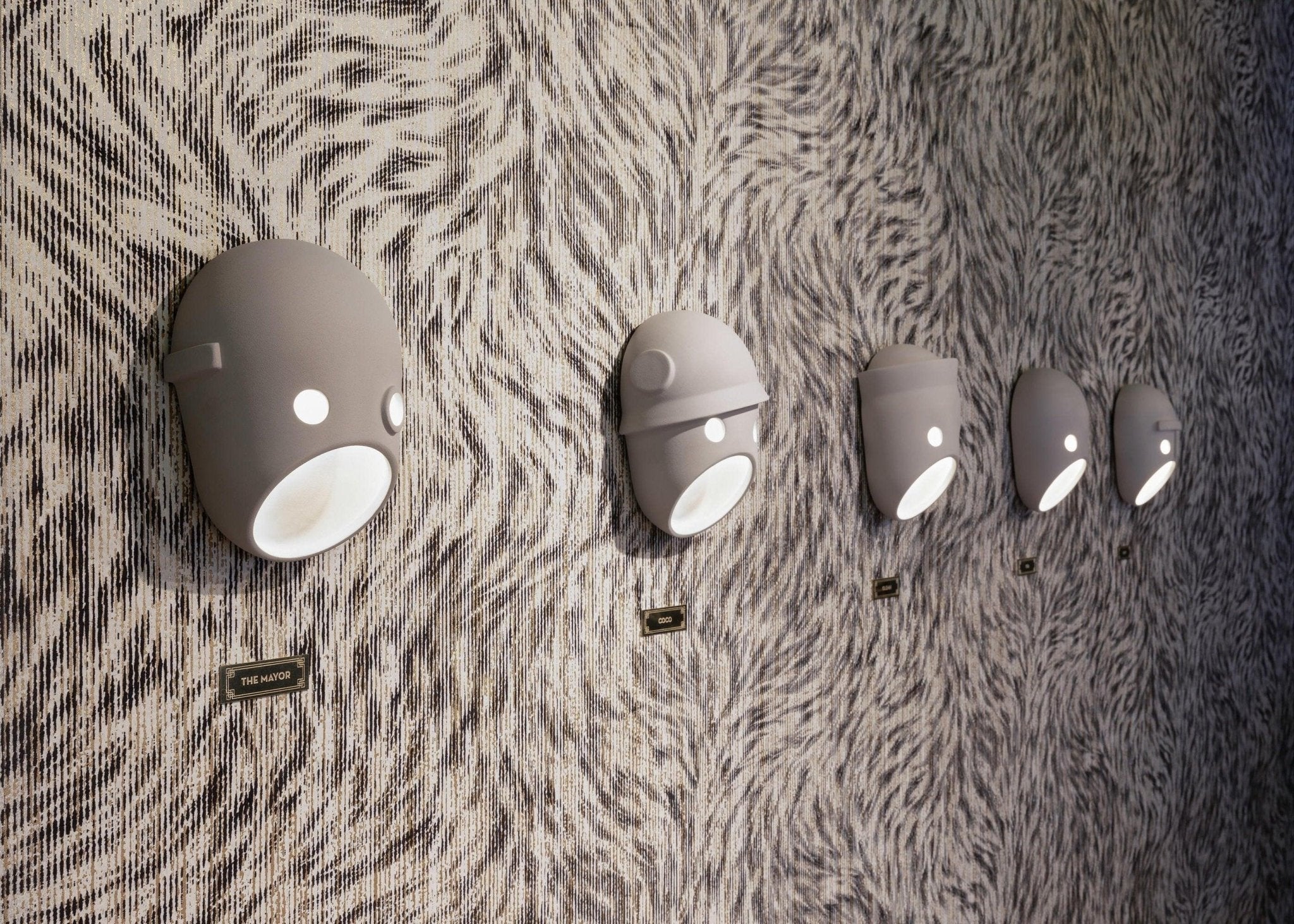 Mask Applique Murale en Résine Créativité Individuelle - Neutralighting