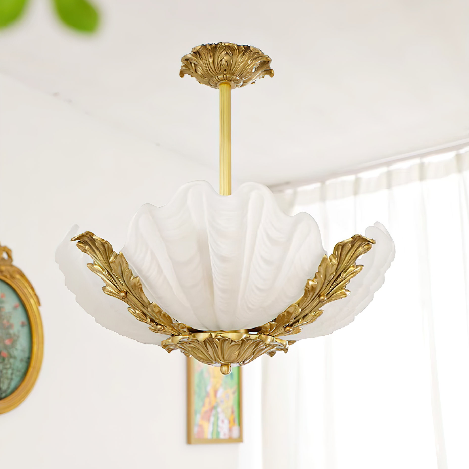 Pendant Lamp Pink Murano Shell with Brass Baroque - Neutralighting