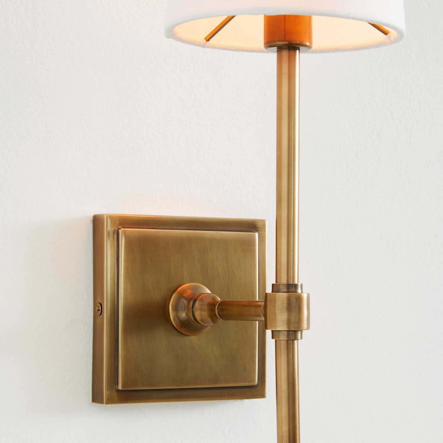Vicarara Vintage Industrial Brass Fabric Wall Lamp - Letslighting