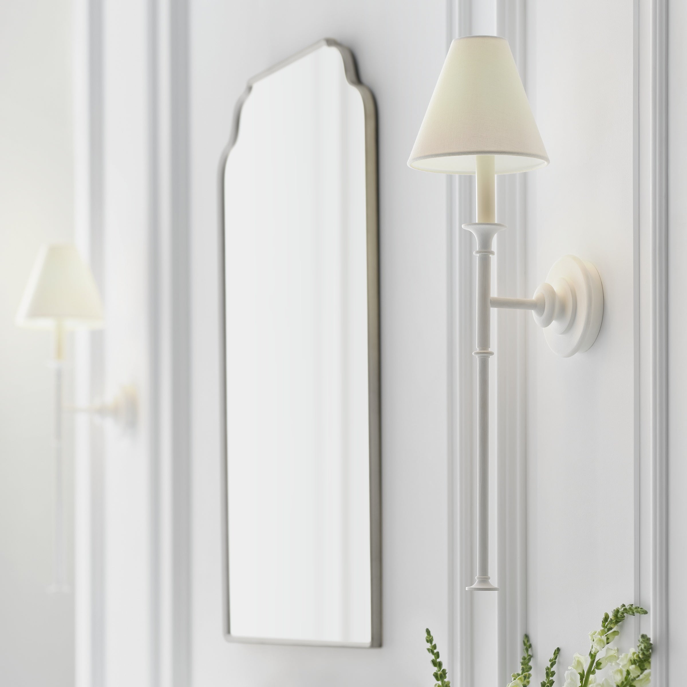 Cygnus Modern Minimalist Traditional Black Fabric Wall Lamp - Letslighting