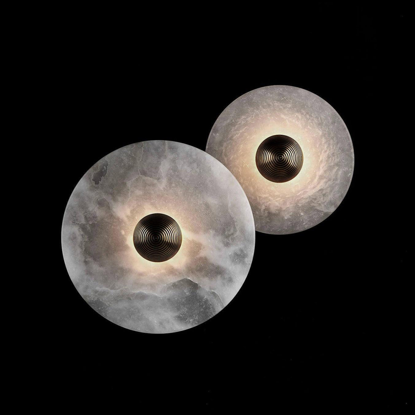 Round Wall Lamp Alabaster Fluted Brass - Neutralighting