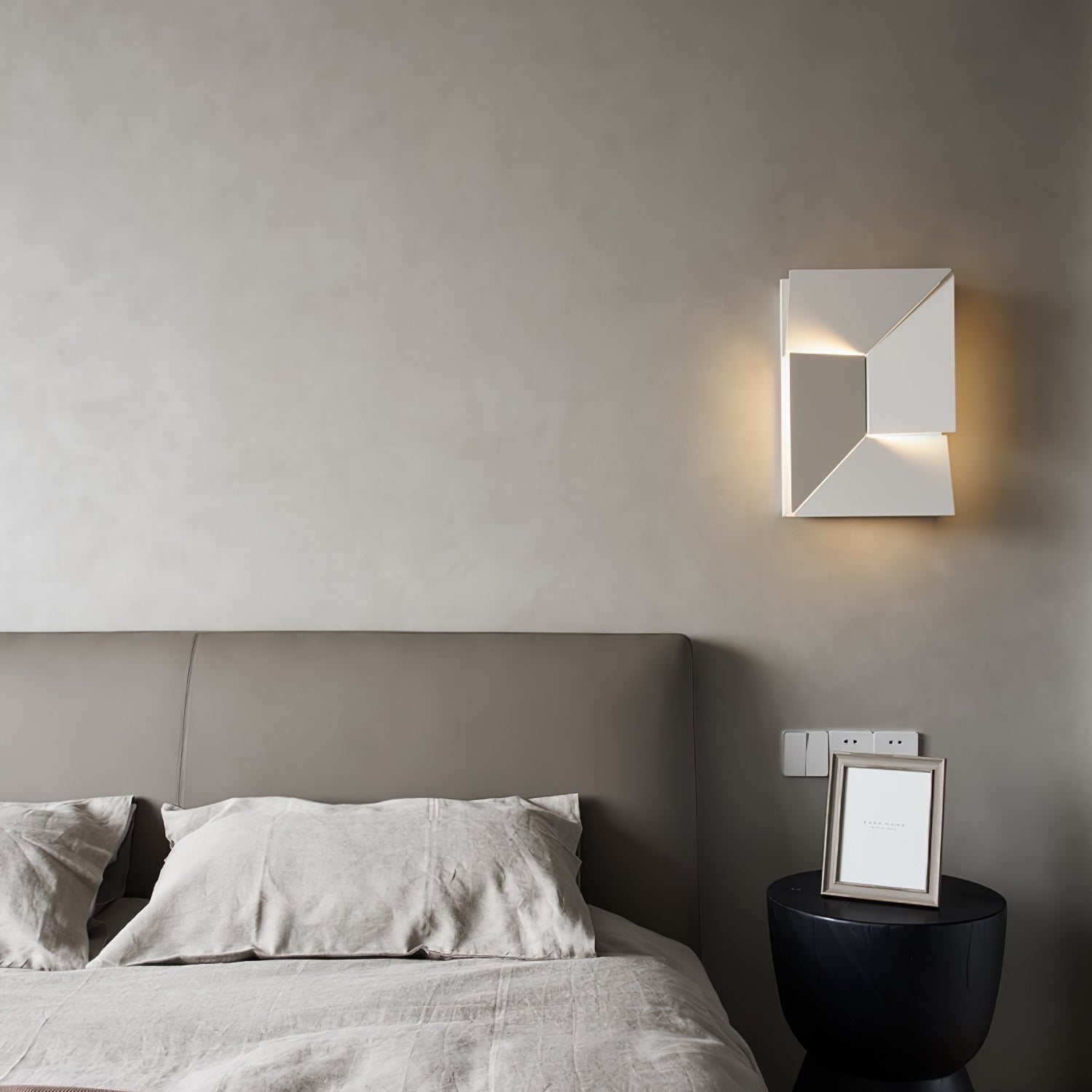 Kelsey Applique Murale Shadows Grand Sconce - Neutralighting