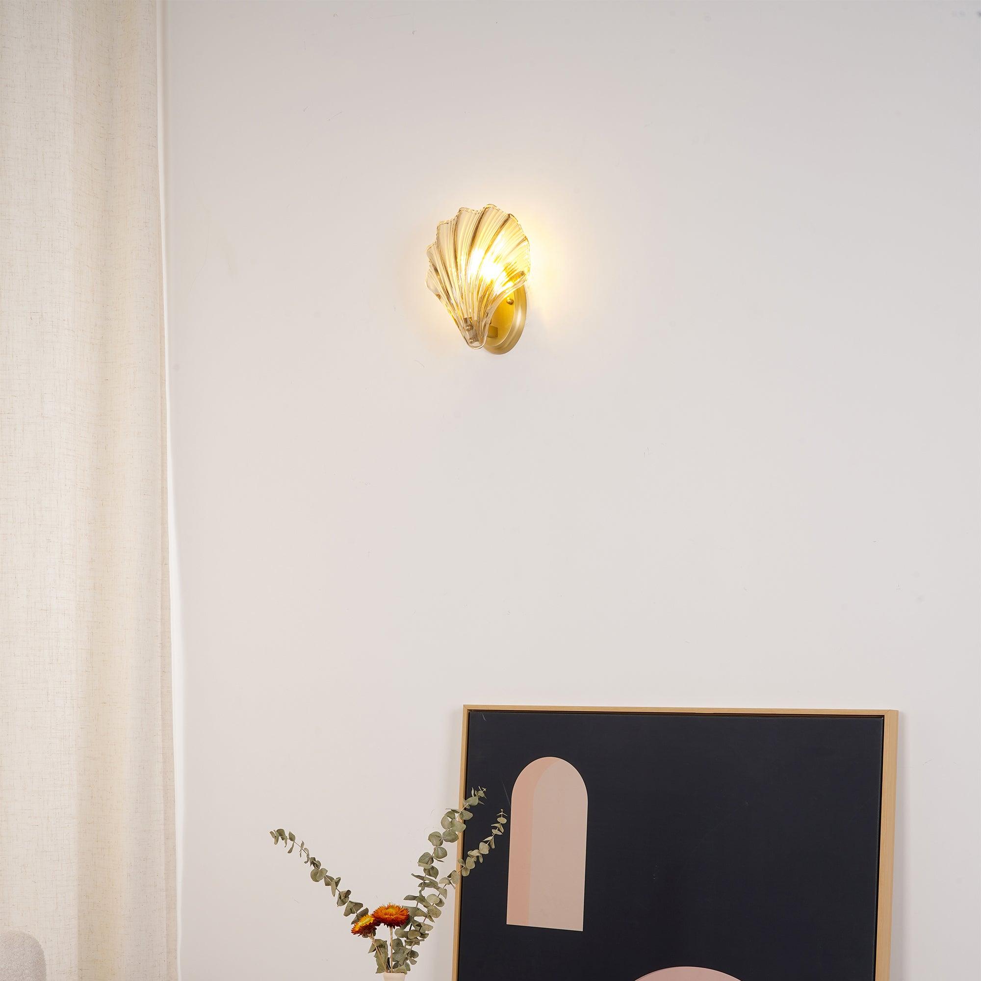 Respected Applique Murale en Verre et Laiton Premium - Neutralighting