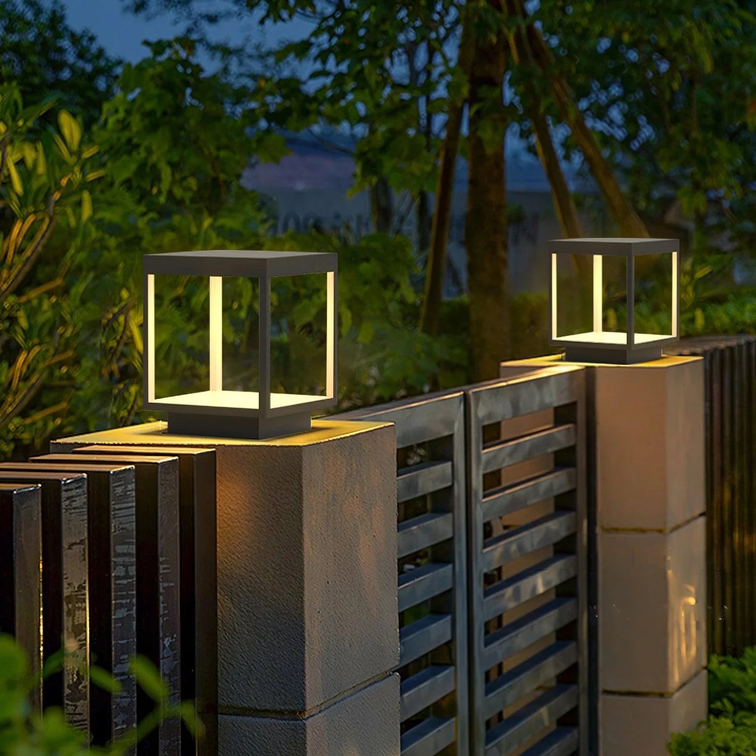 Ray Square Frame Black Contemporary Solar/Hardwire Outdoor Post Light