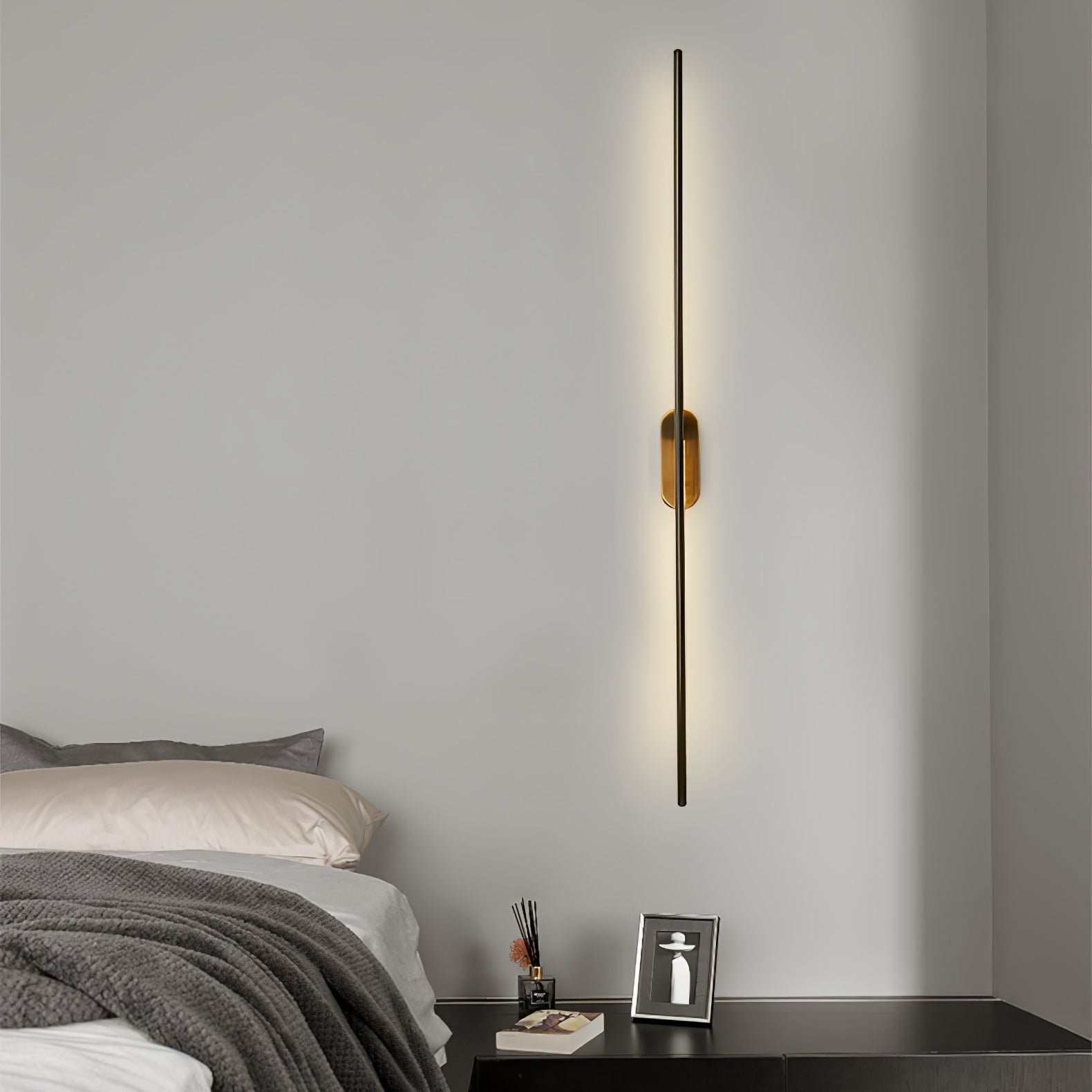 Marissa Applique Murale Bâton Laiton - Neutralighting