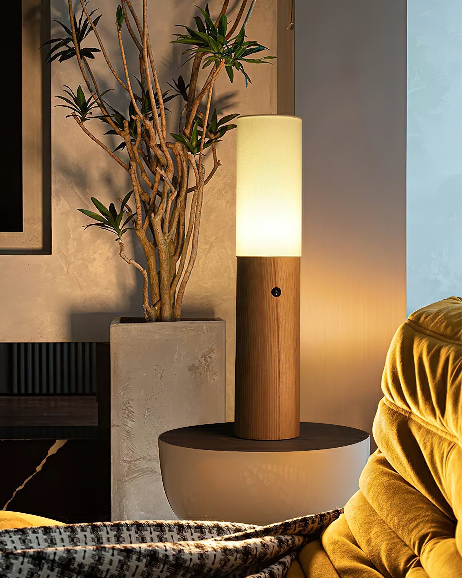 Vero Timber Column Floor Lamp - Letslighting